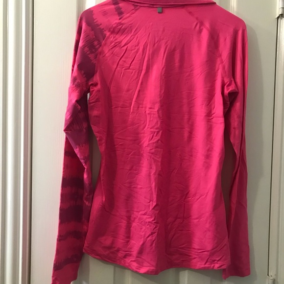 Nike Dri-fit half zip pullover - Picture 3 of 3